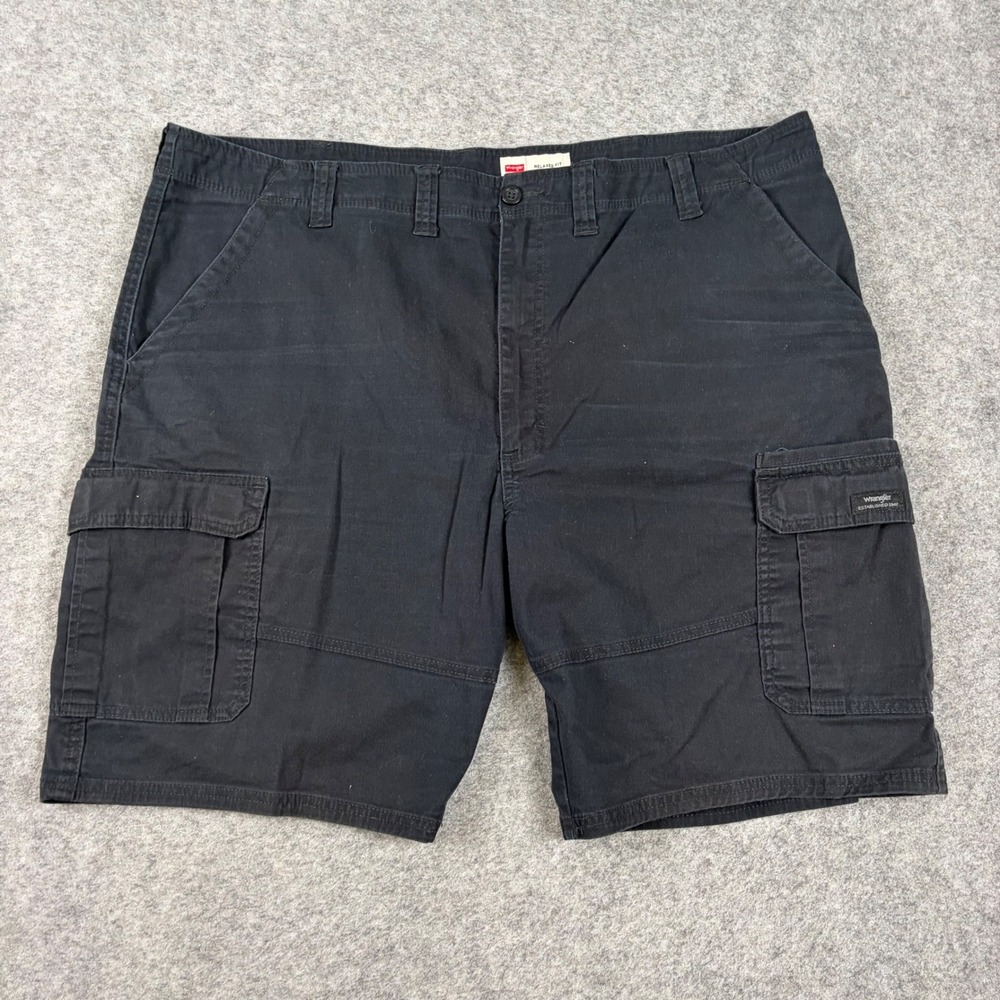 Wrangler Relaxed Fit Cargo Shorts Mens 44 Black Solid Cotton Utility